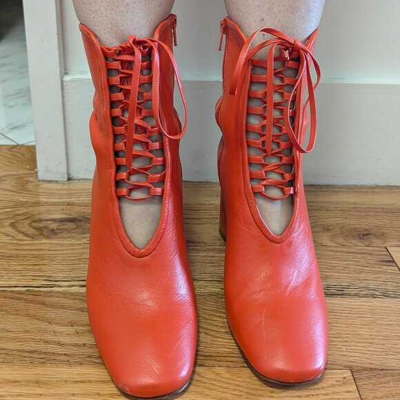 Daniella Shevel Belladonna Boot - Picture 2 of 4